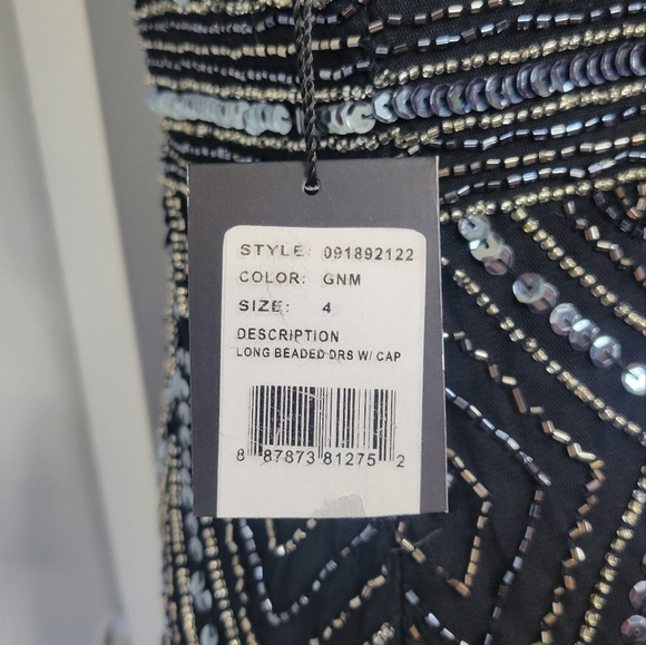 NWT Adrianna Papell 1920s inspired beaded gown - Picture 16 of 16